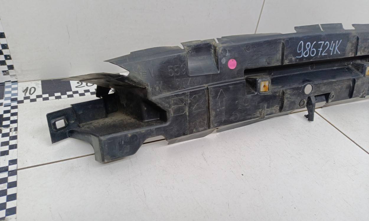 Воздуховод радиатора нижний