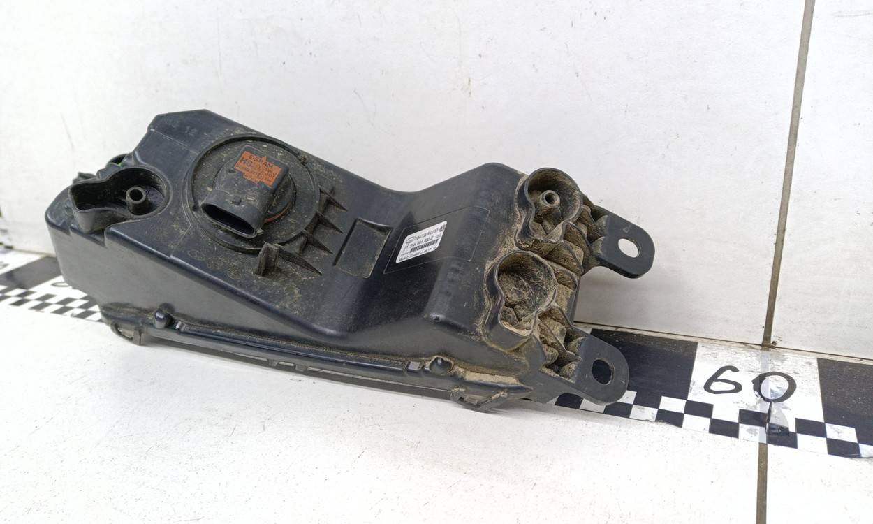 Фара противотуманная правая