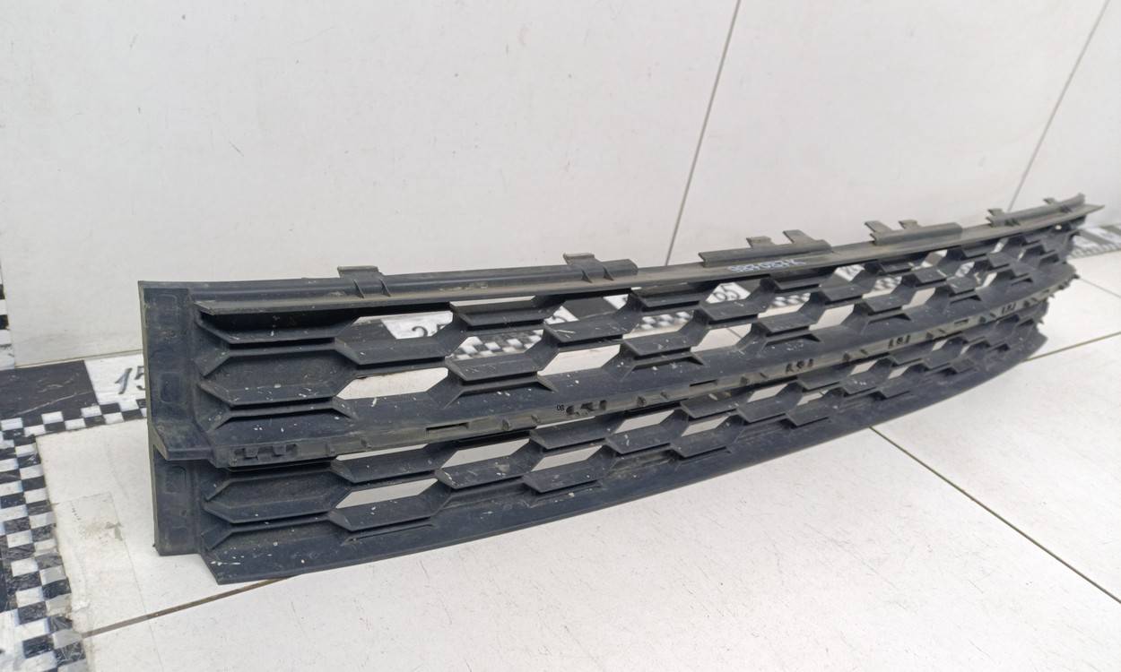 Решетка в бампер