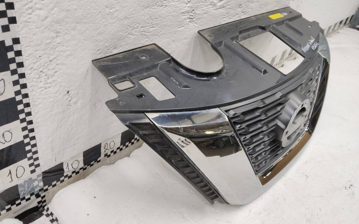 Решетка радиатора