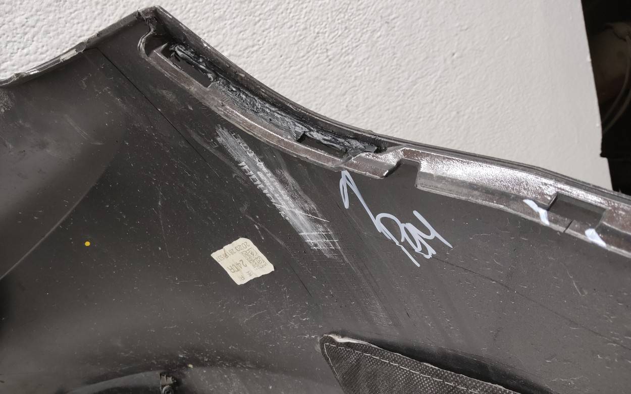 Бампер задний