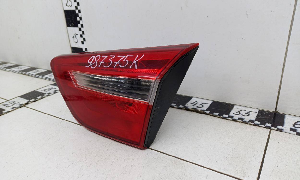 Фонарь задний внутренний правый