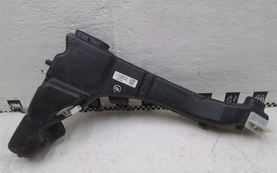 Бачок омывателя лобового стекла