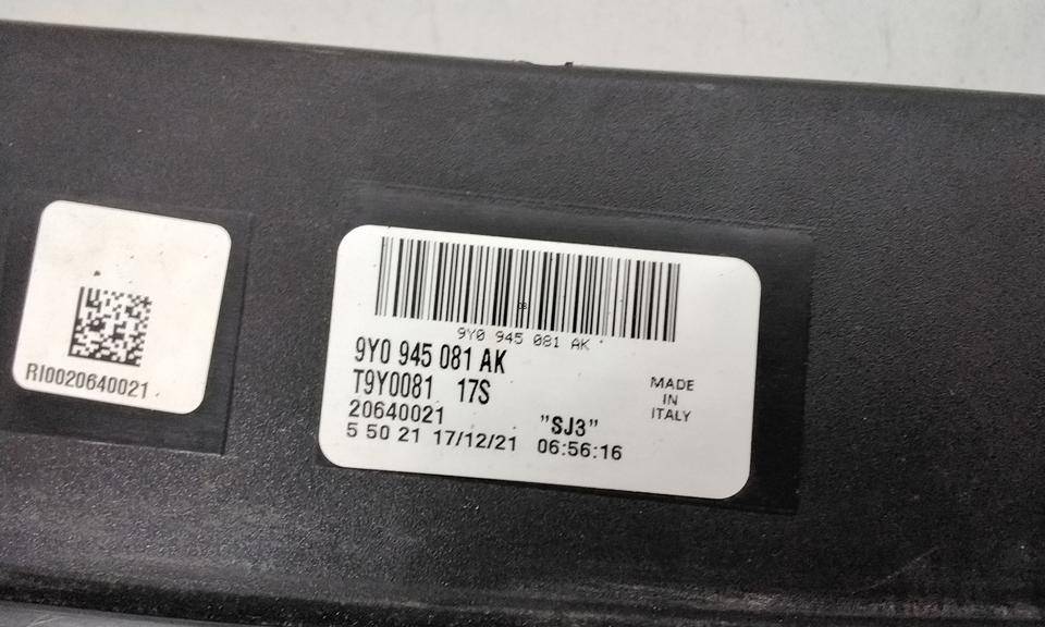 Фонарь задний (стоп сигнал)