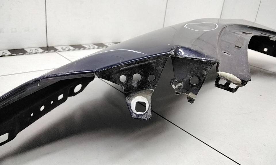 Крыло переднее левое