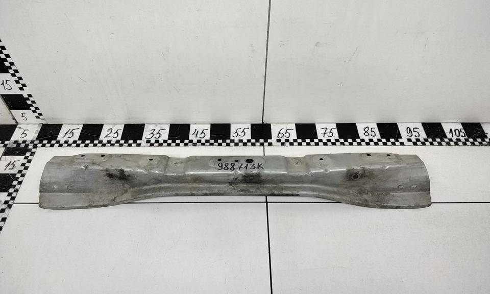 Усилитель переднего бампера