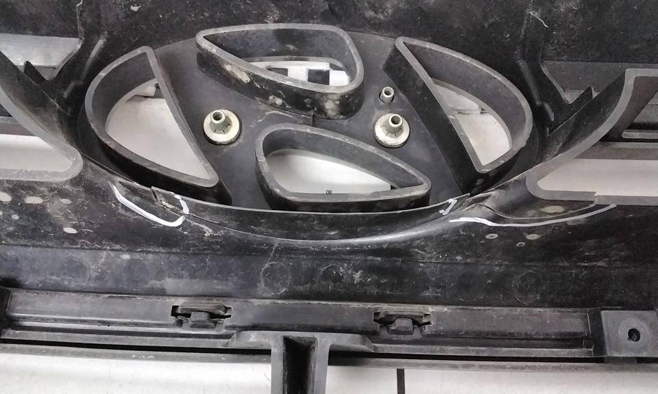 Решетка радиатора