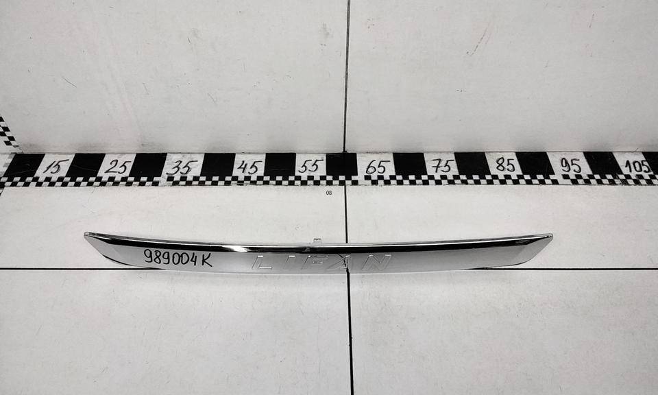 Накладка переднего бампера