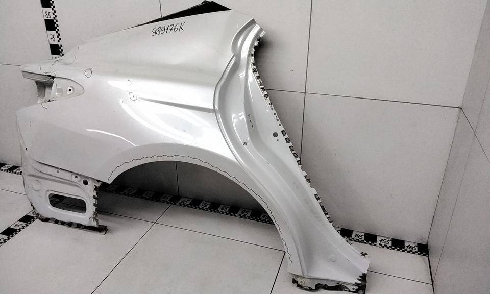 Крыло заднее правое