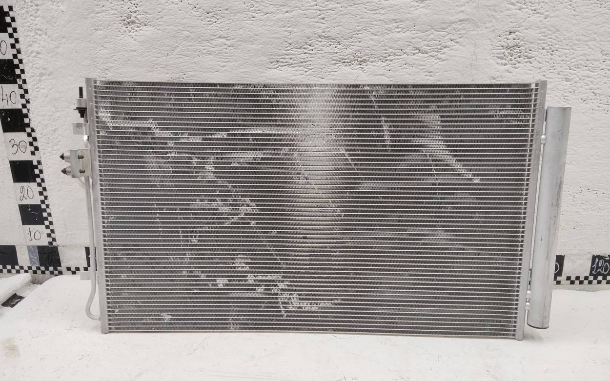Радиатор кондиционера / конденсер