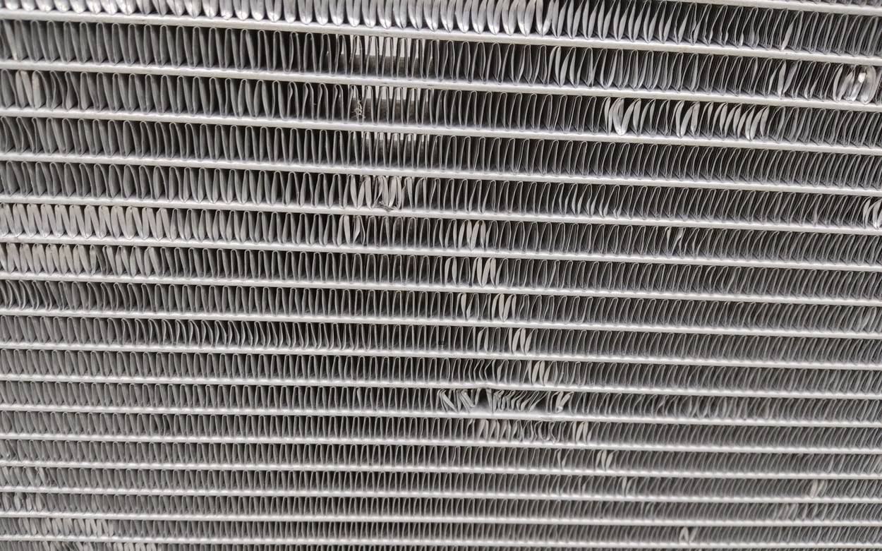 Радиатор кондиционера / конденсер