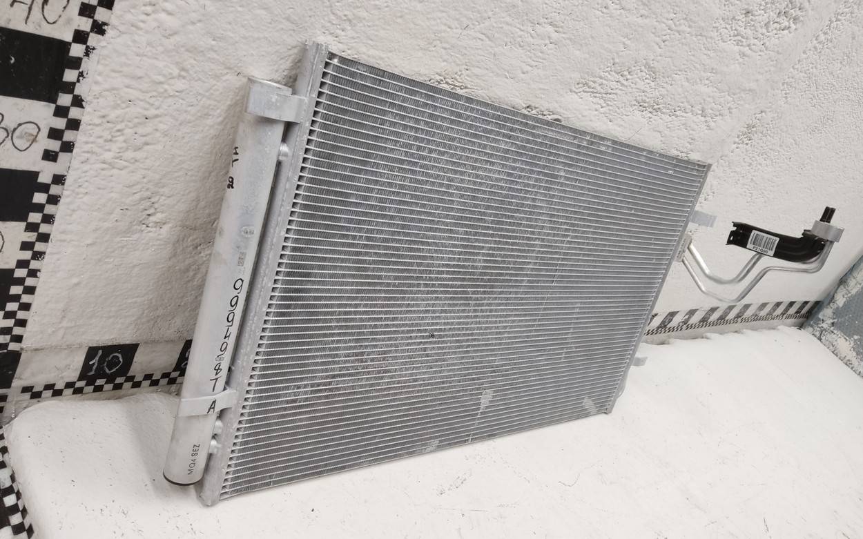 Радиатор кондиционера / конденсер