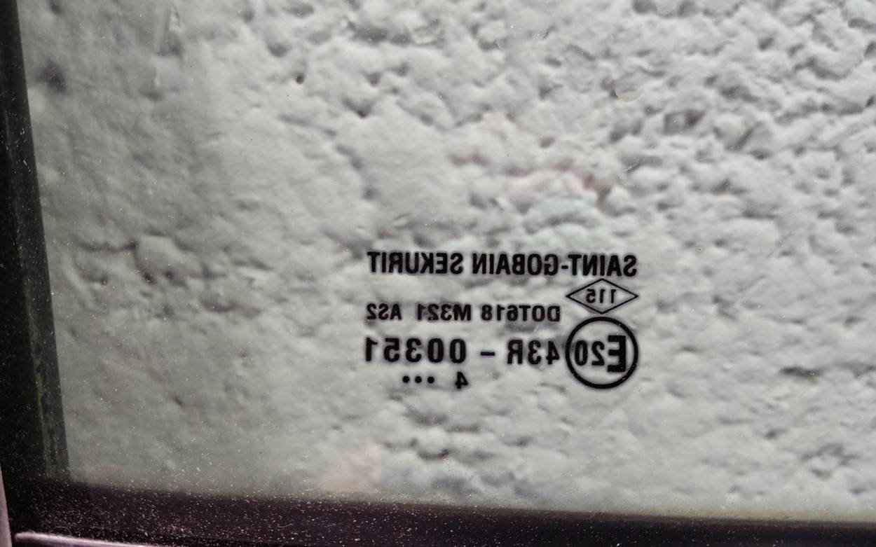 Дверь задняя левая