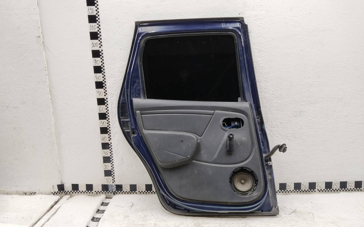 Дверь задняя левая