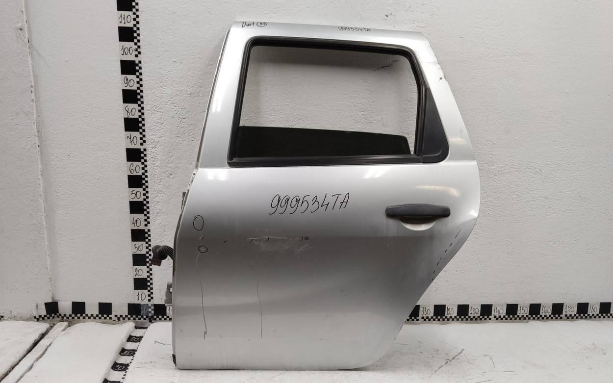 Дверь задняя левая