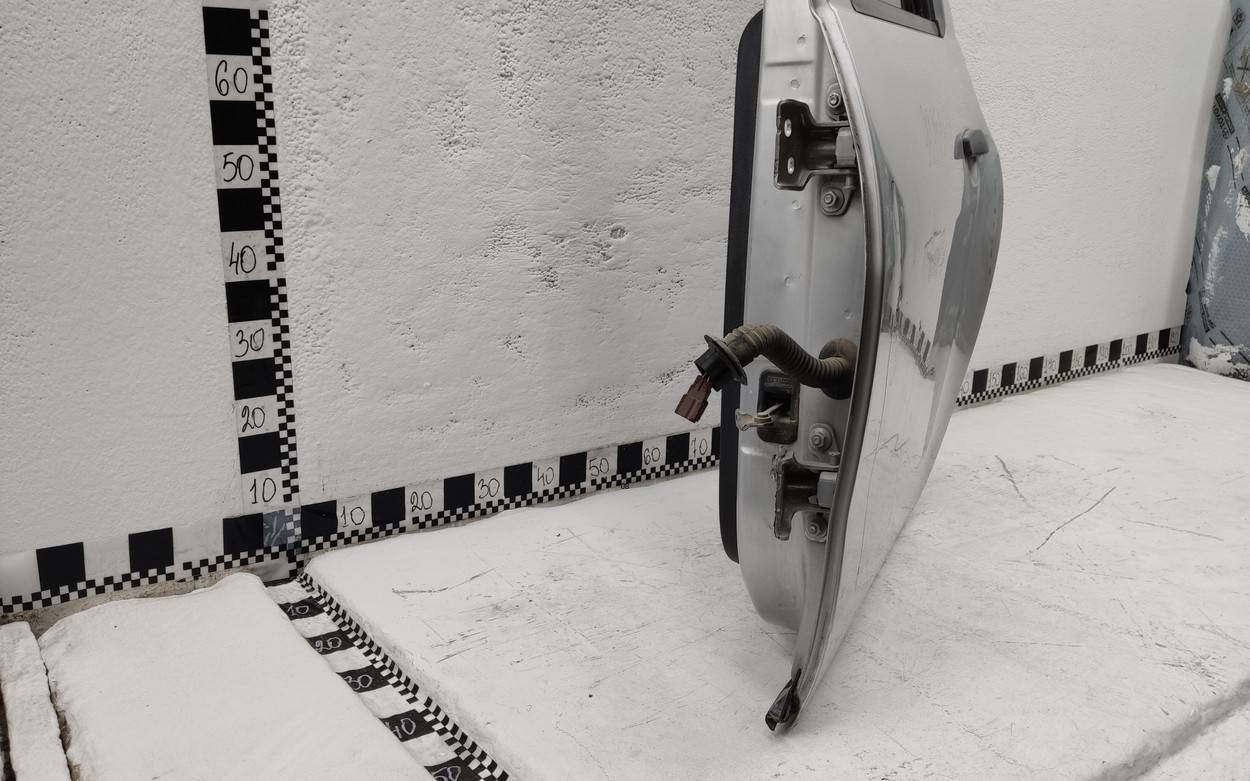 Дверь задняя левая