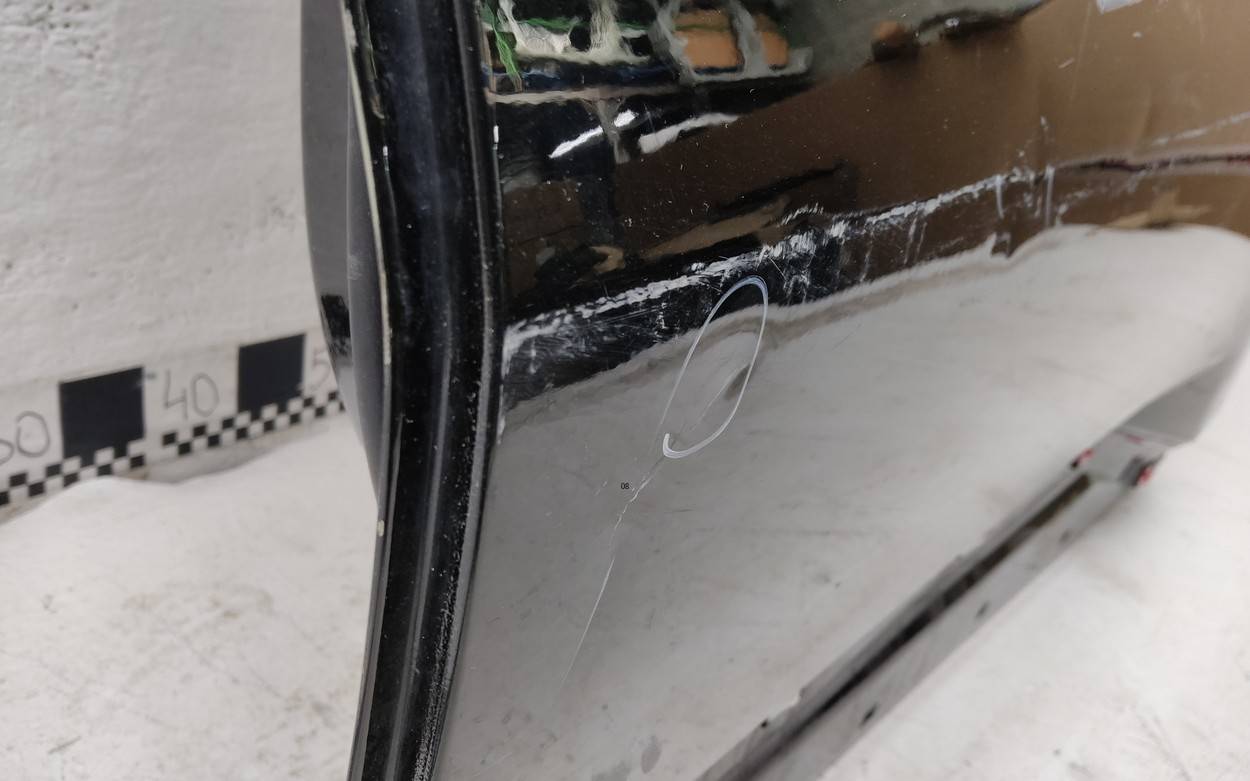 Дверь задняя левая