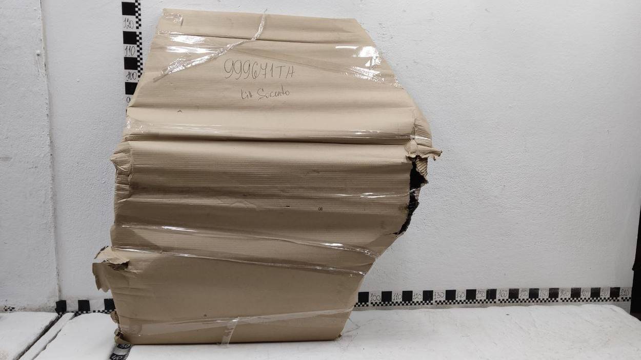 Дверь задняя левая