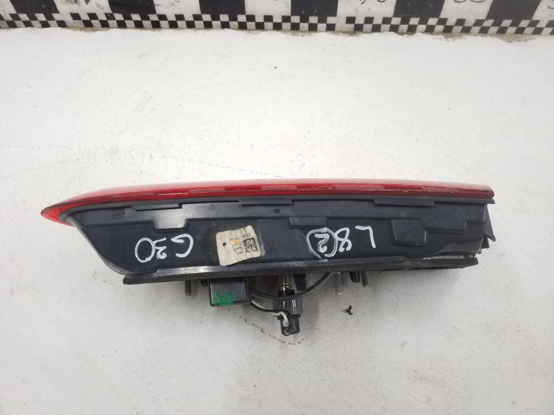 Фонарь задний внутренний правый