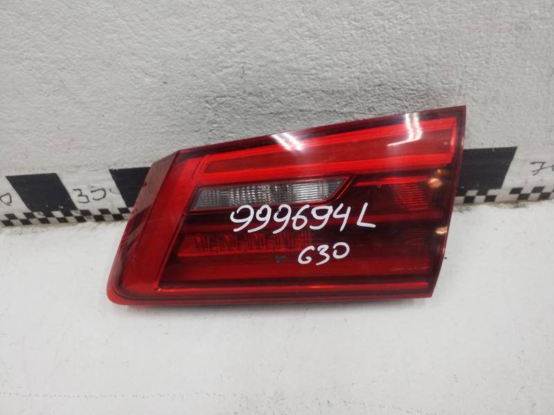 Фонарь задний внутренний правый