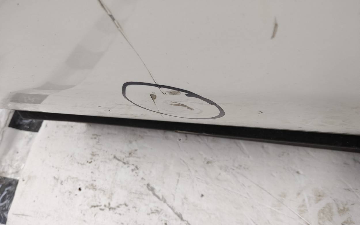 Дверь задняя левая