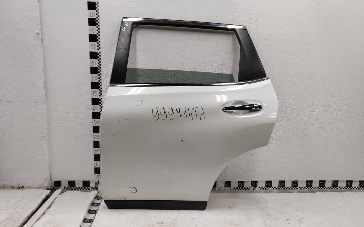 Дверь задняя левая