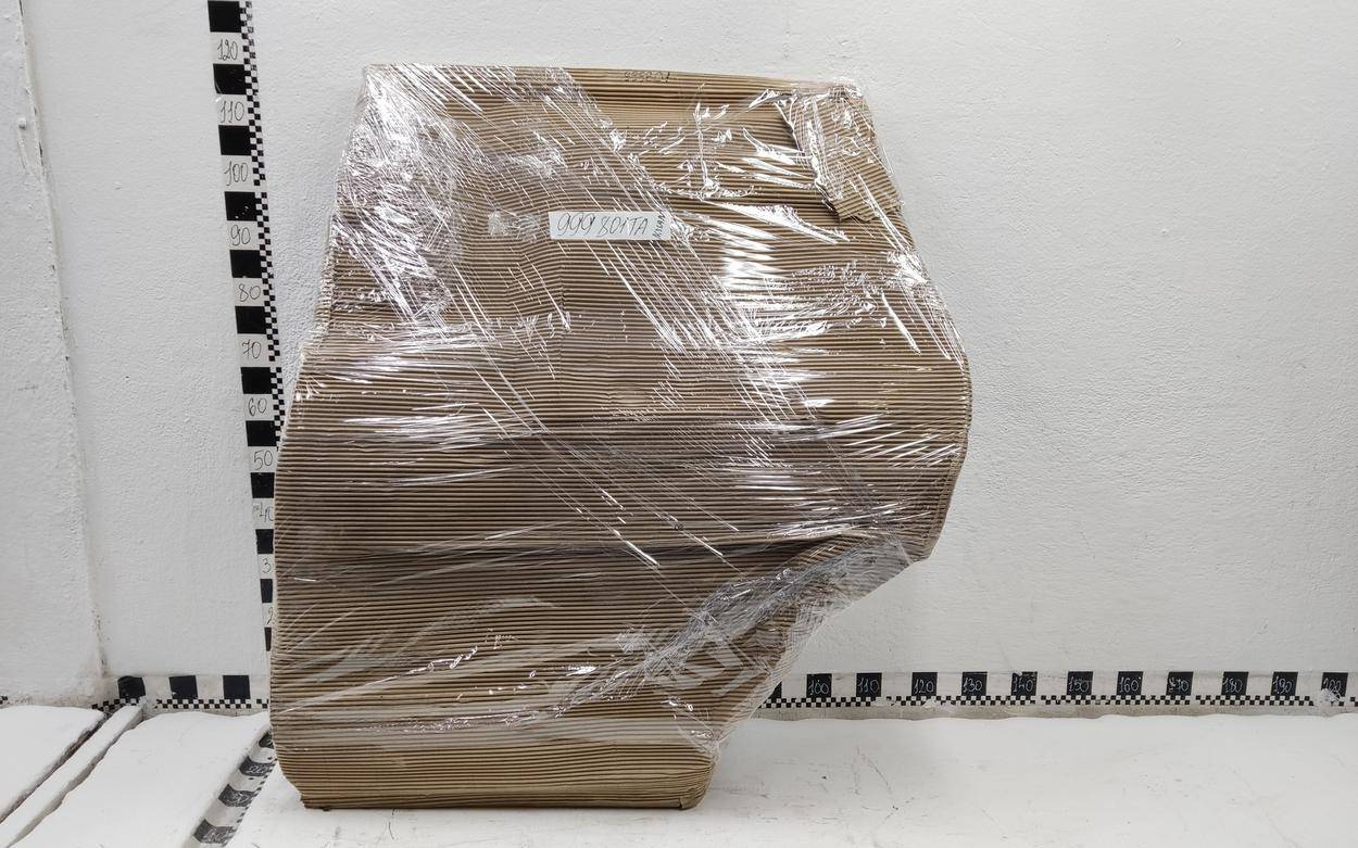 Дверь задняя левая