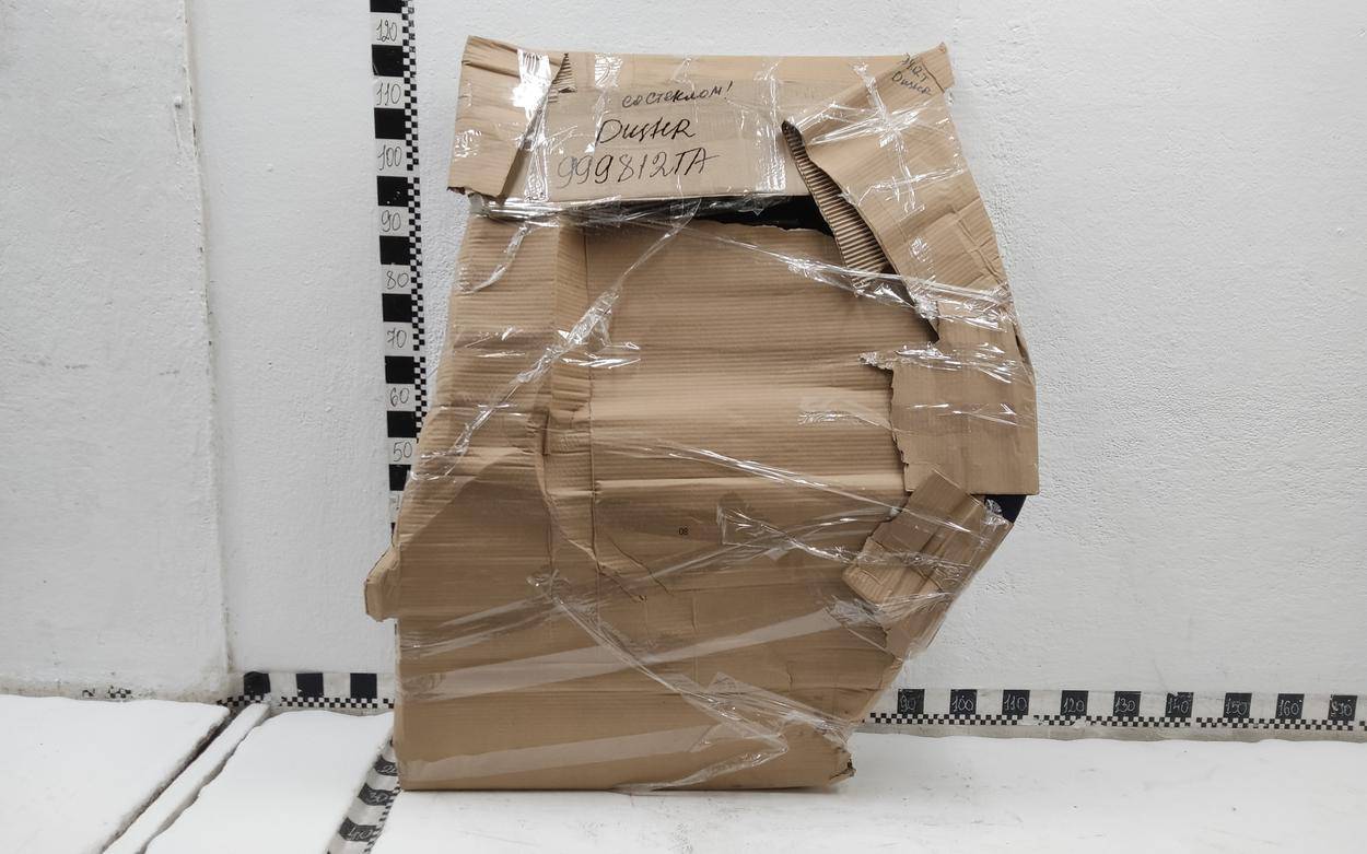 Дверь задняя левая