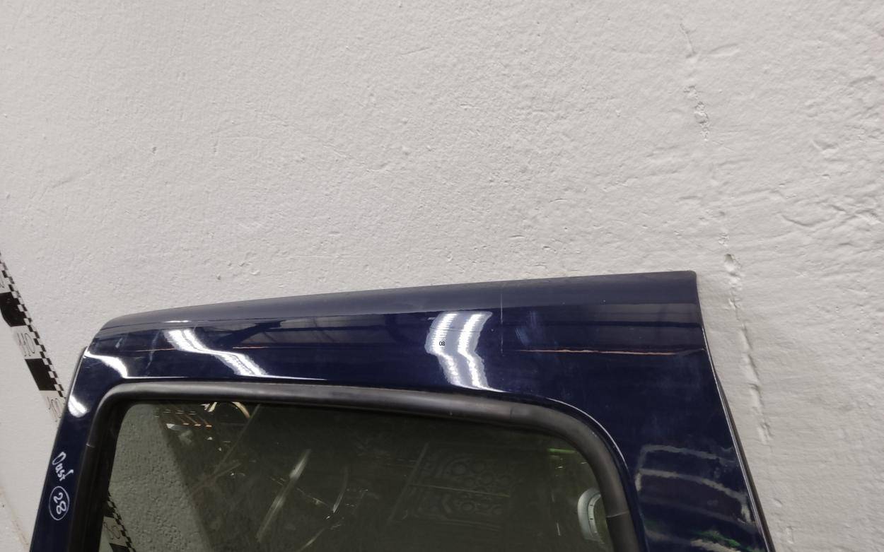 Дверь задняя левая