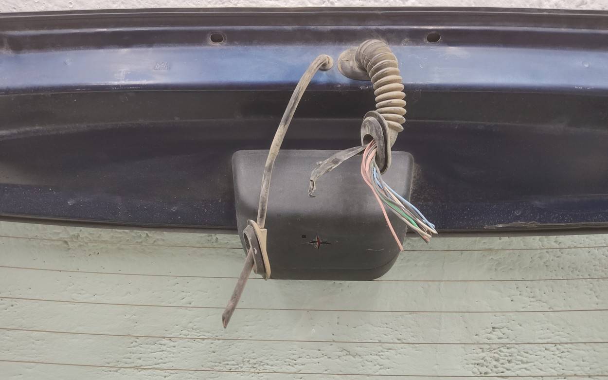 Крышка багажника