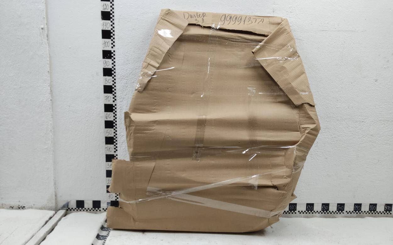 Дверь задняя левая