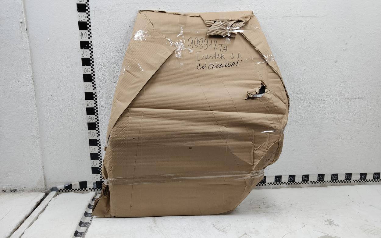 Дверь задняя левая