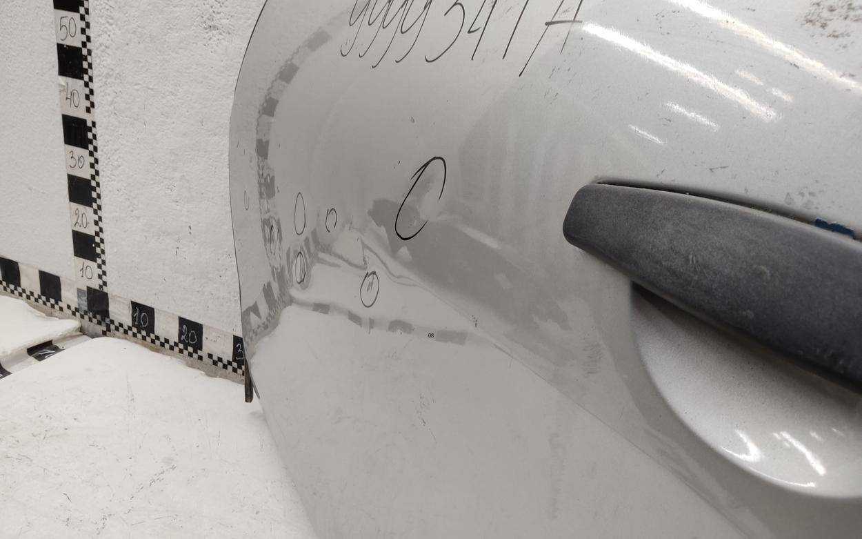 Дверь задняя левая