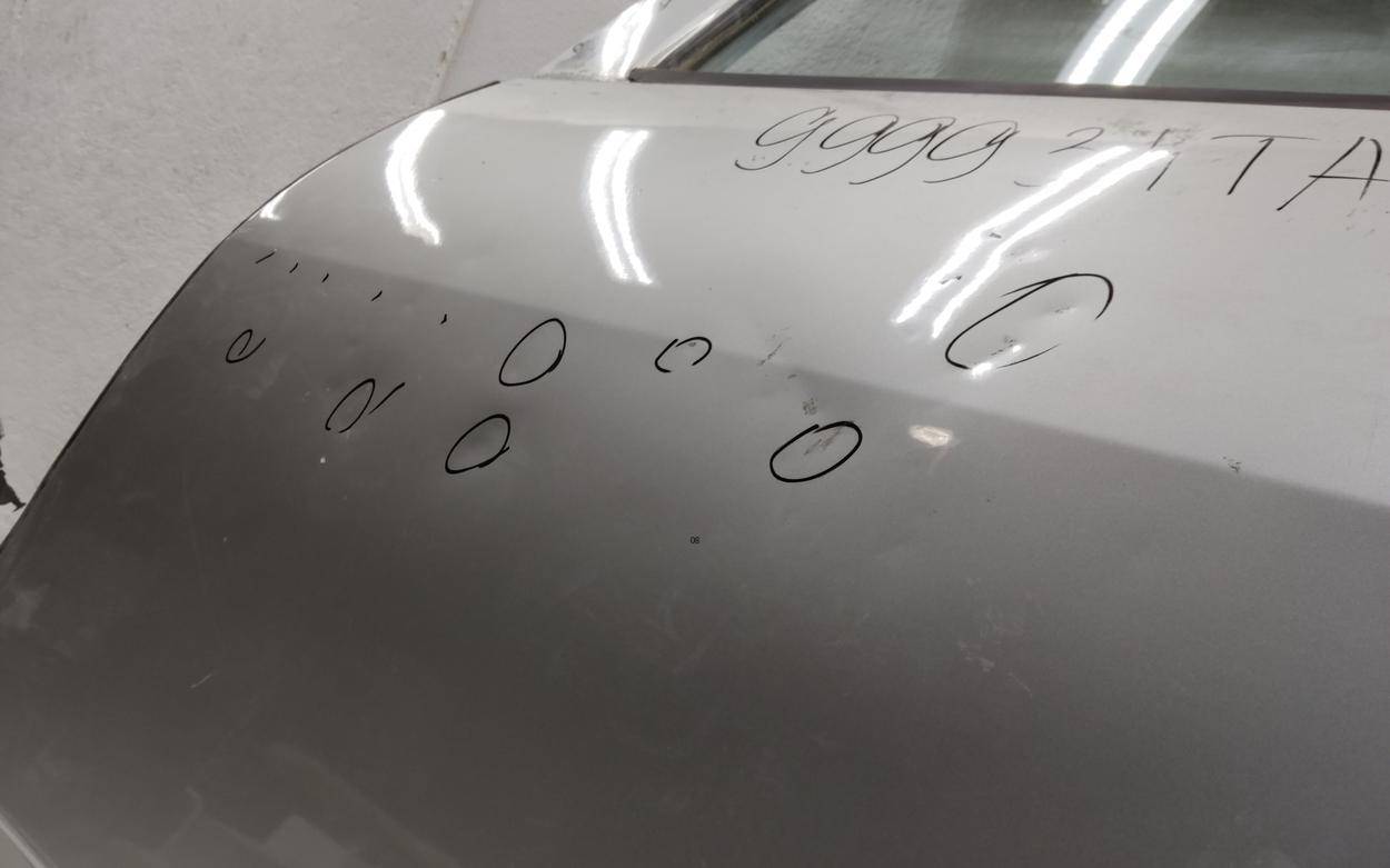 Дверь задняя левая