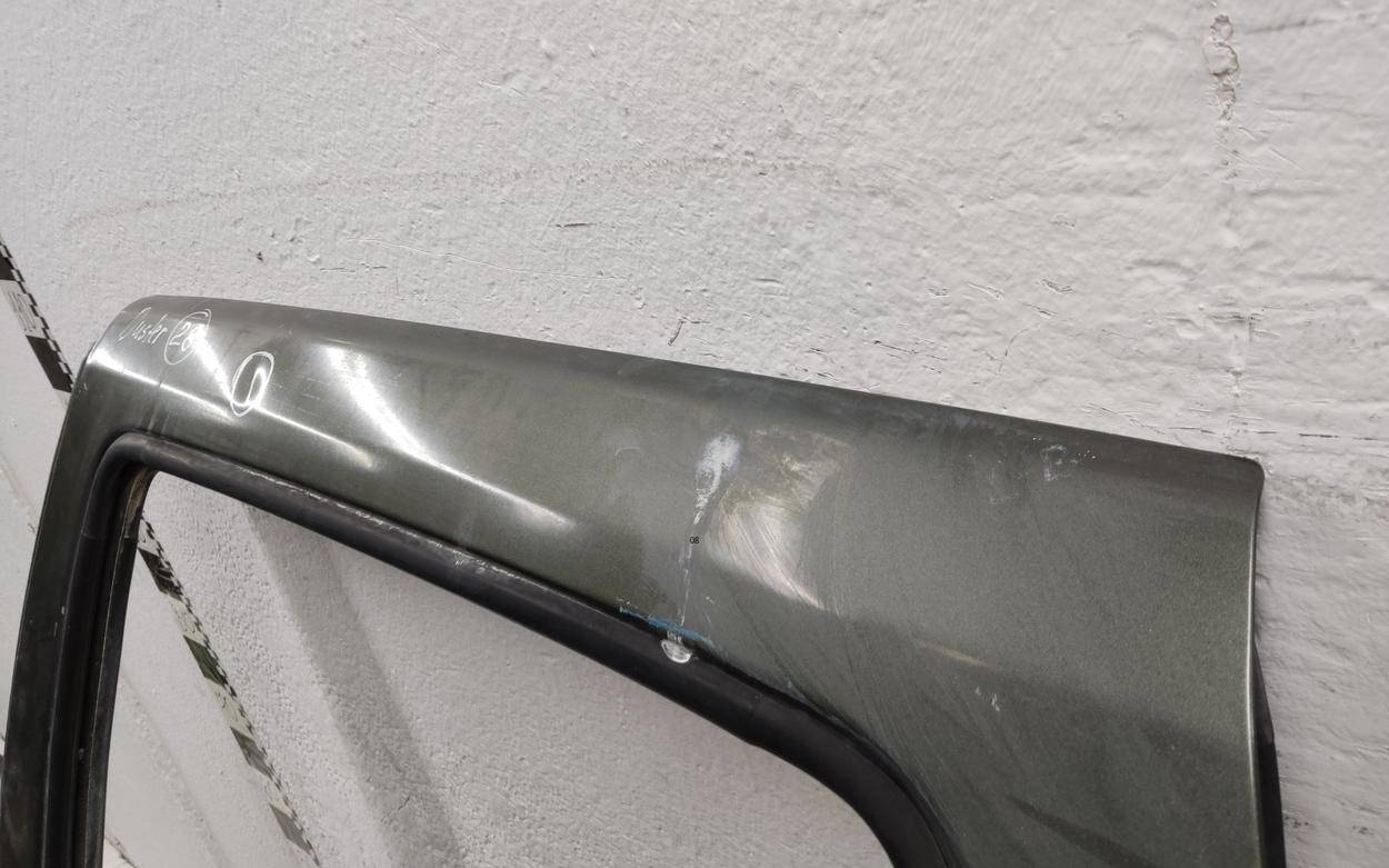 Дверь задняя левая