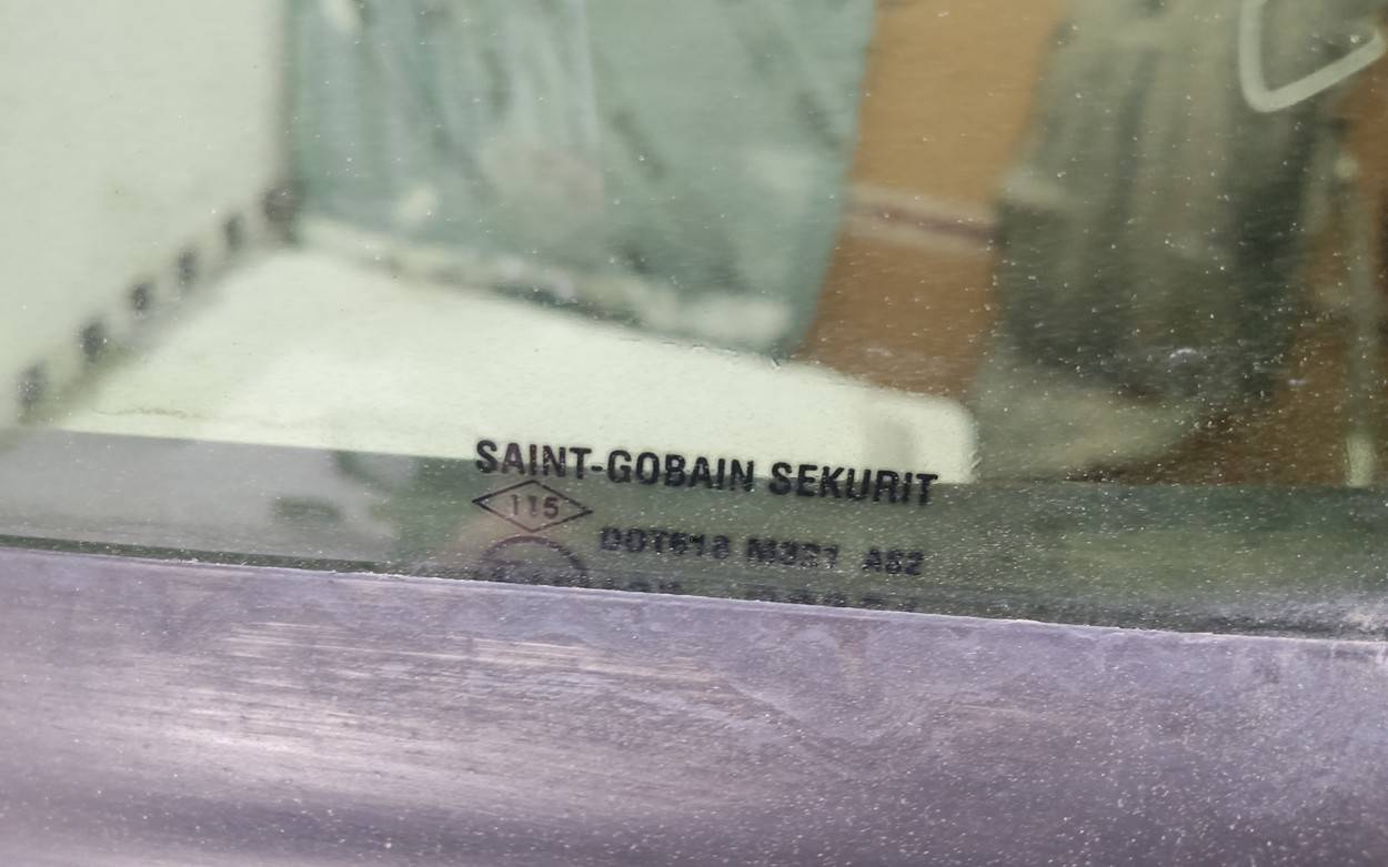 Дверь задняя левая