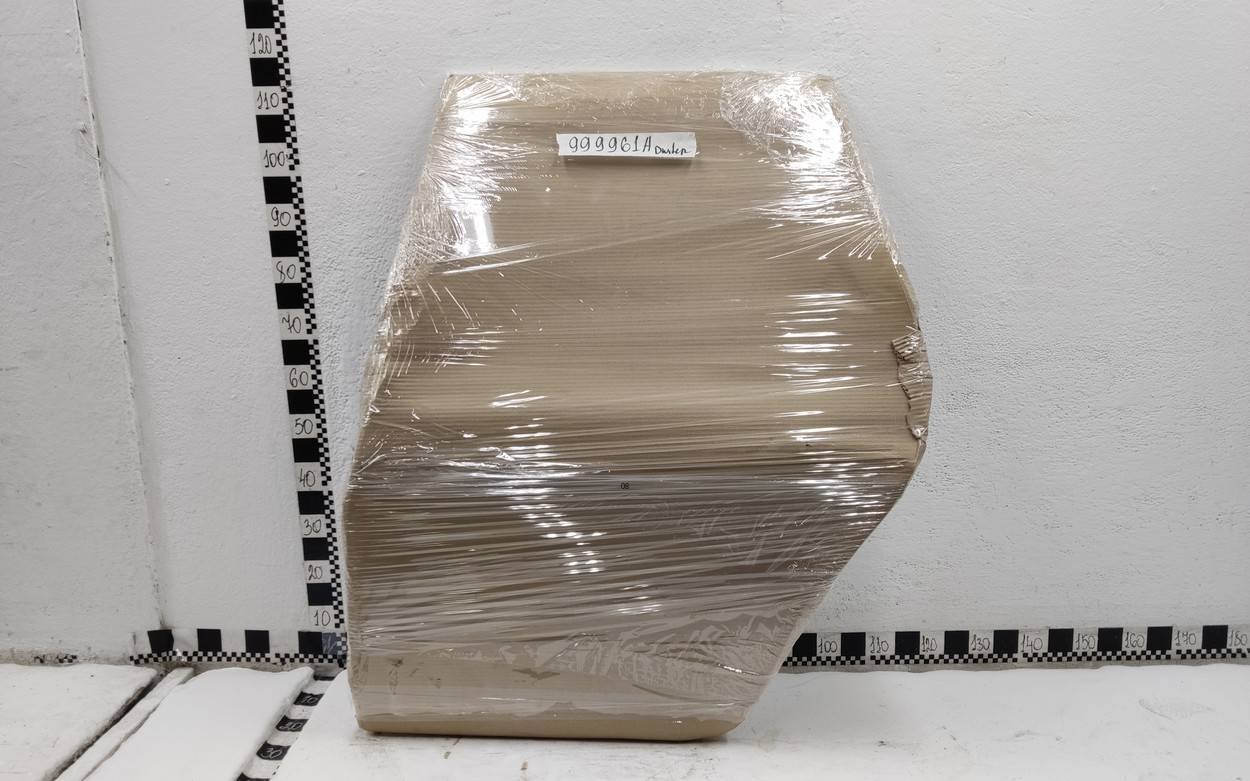 Дверь задняя левая