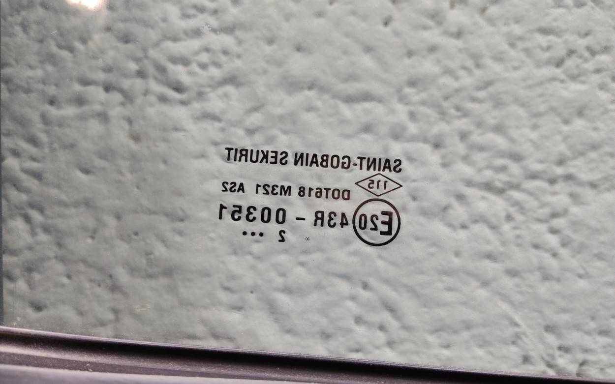 Дверь задняя левая