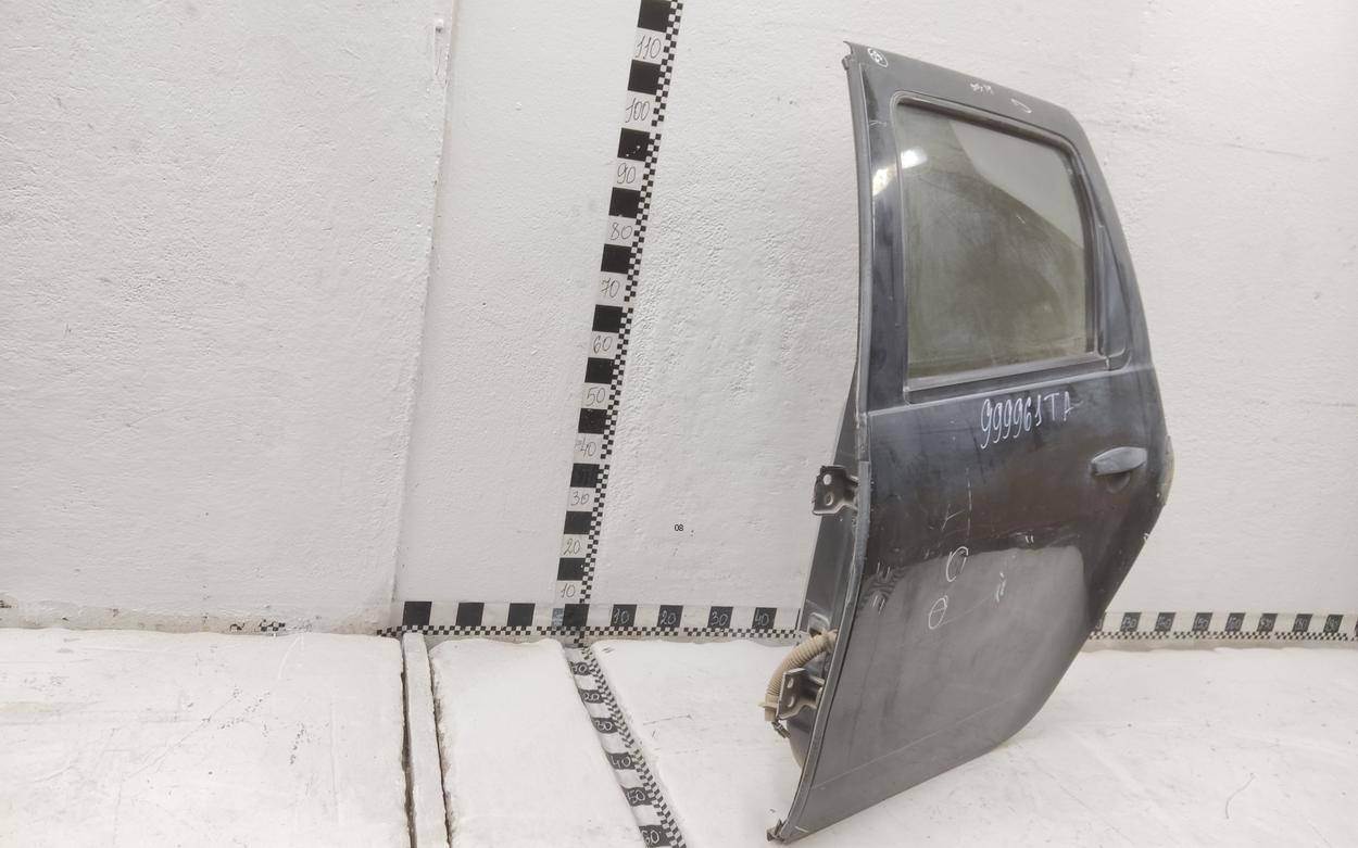 Дверь задняя левая