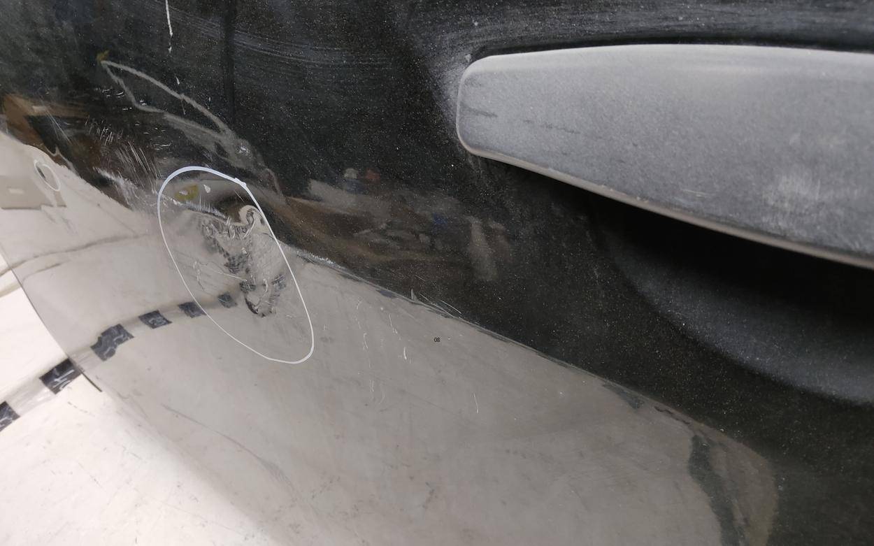 Дверь задняя левая