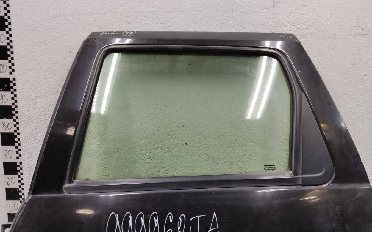 Дверь задняя левая