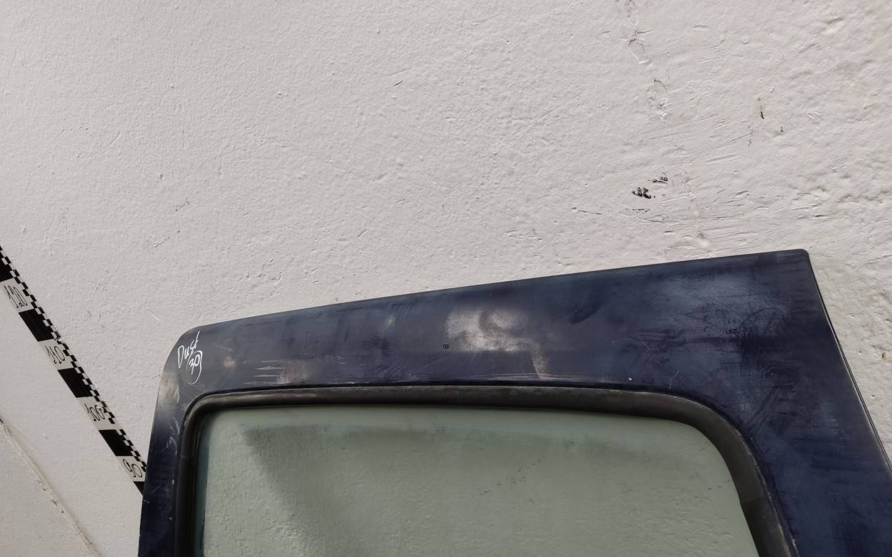 Дверь задняя левая