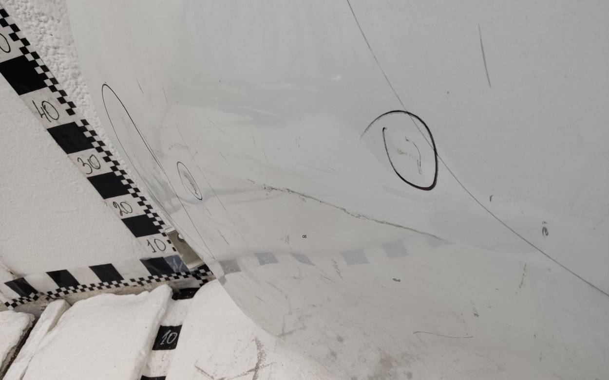 Дверь задняя левая