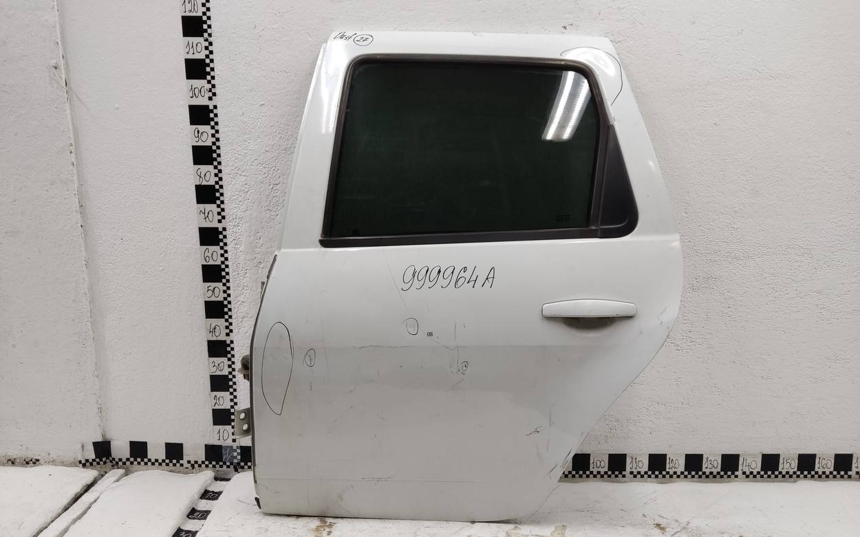 Дверь задняя левая