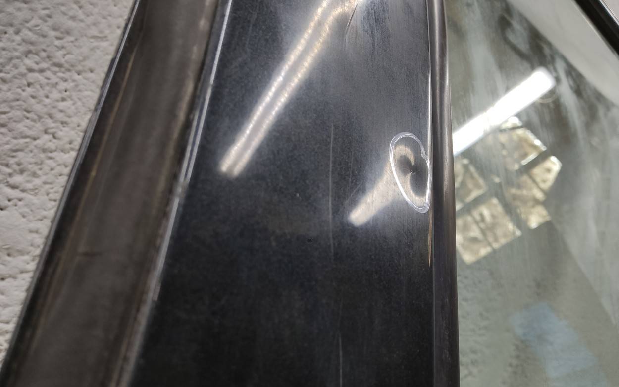 Дверь задняя левая