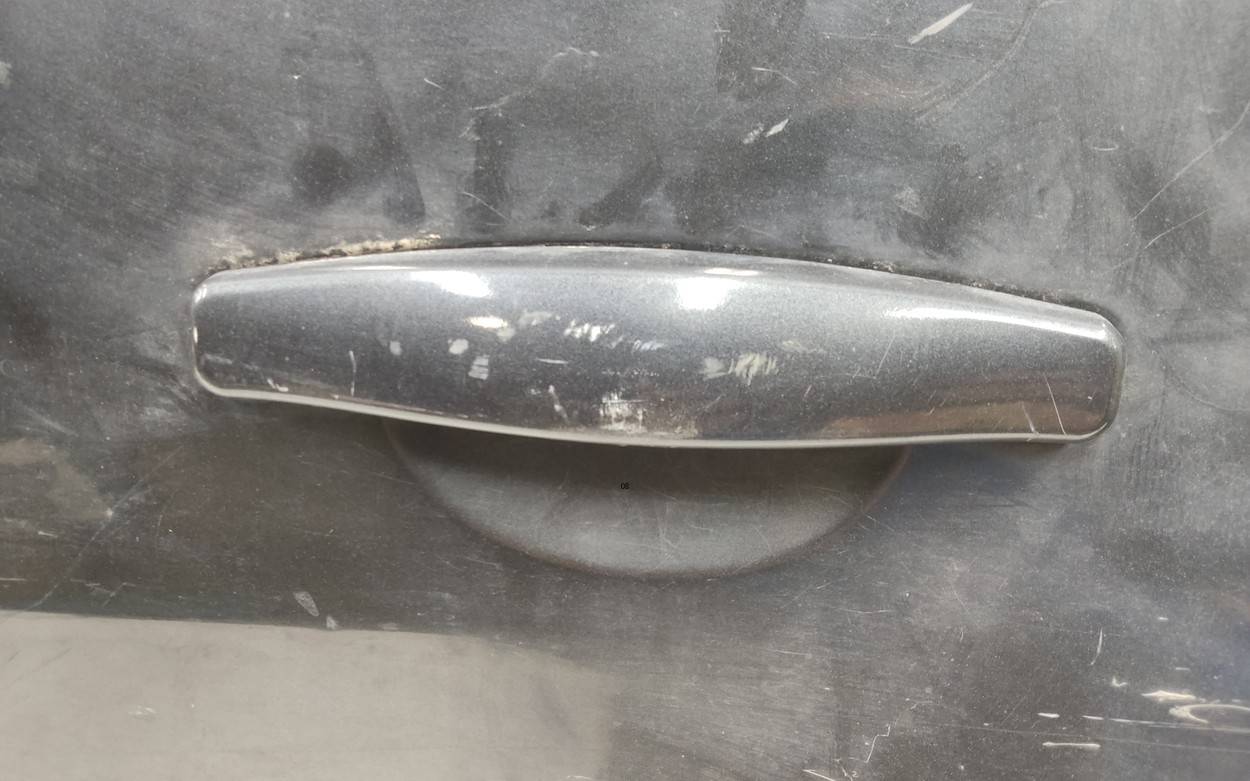 Дверь задняя левая