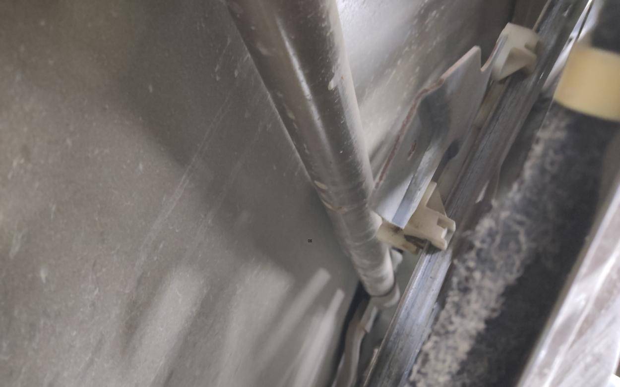 Дверь задняя левая