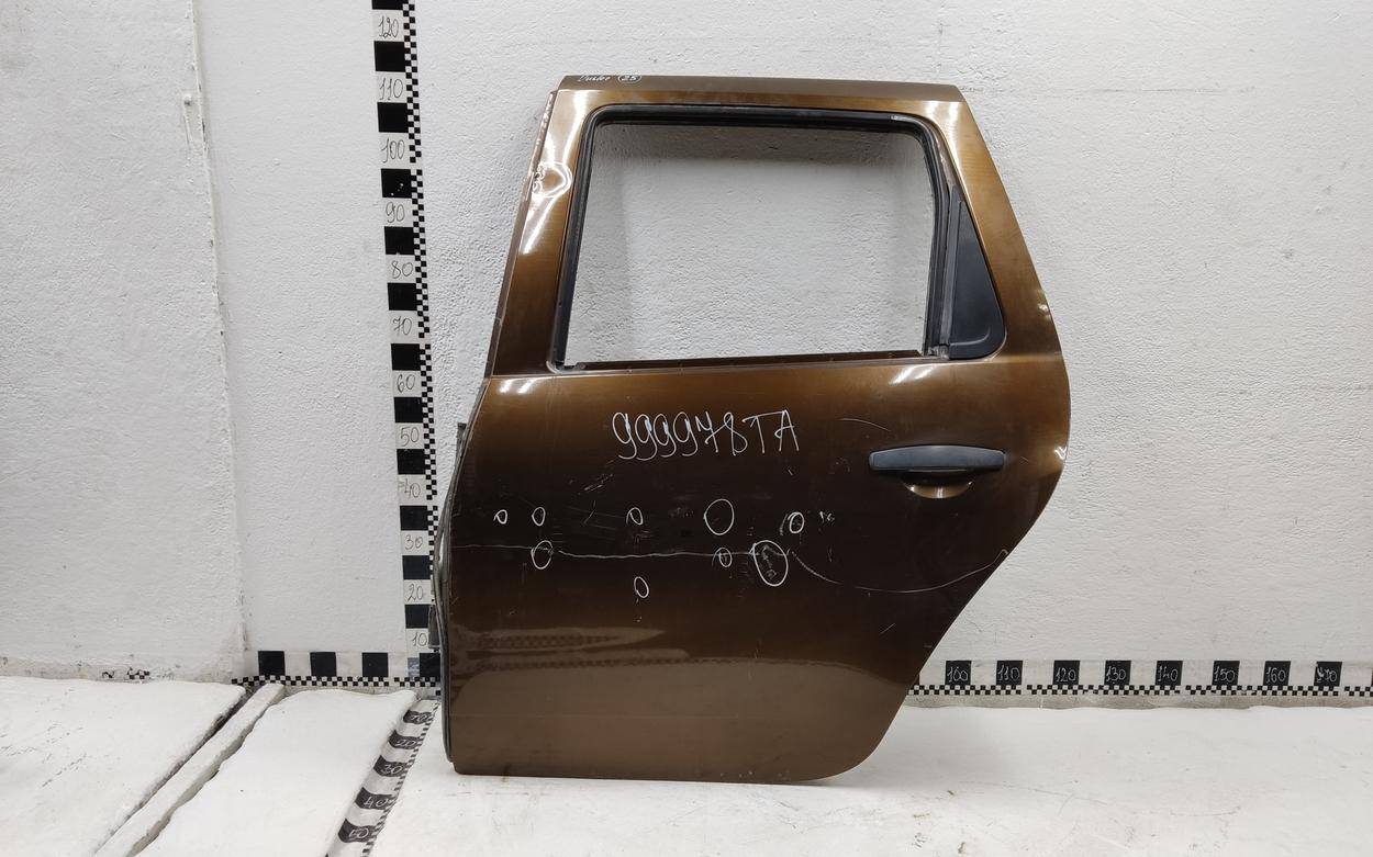 Дверь задняя левая