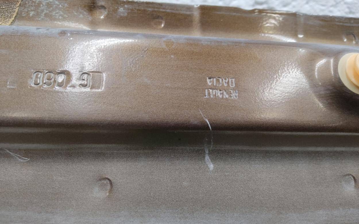 Дверь задняя левая