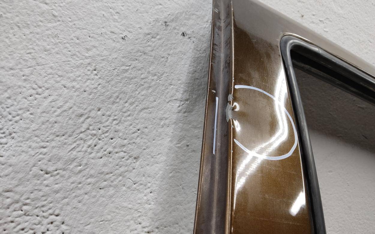 Дверь задняя левая